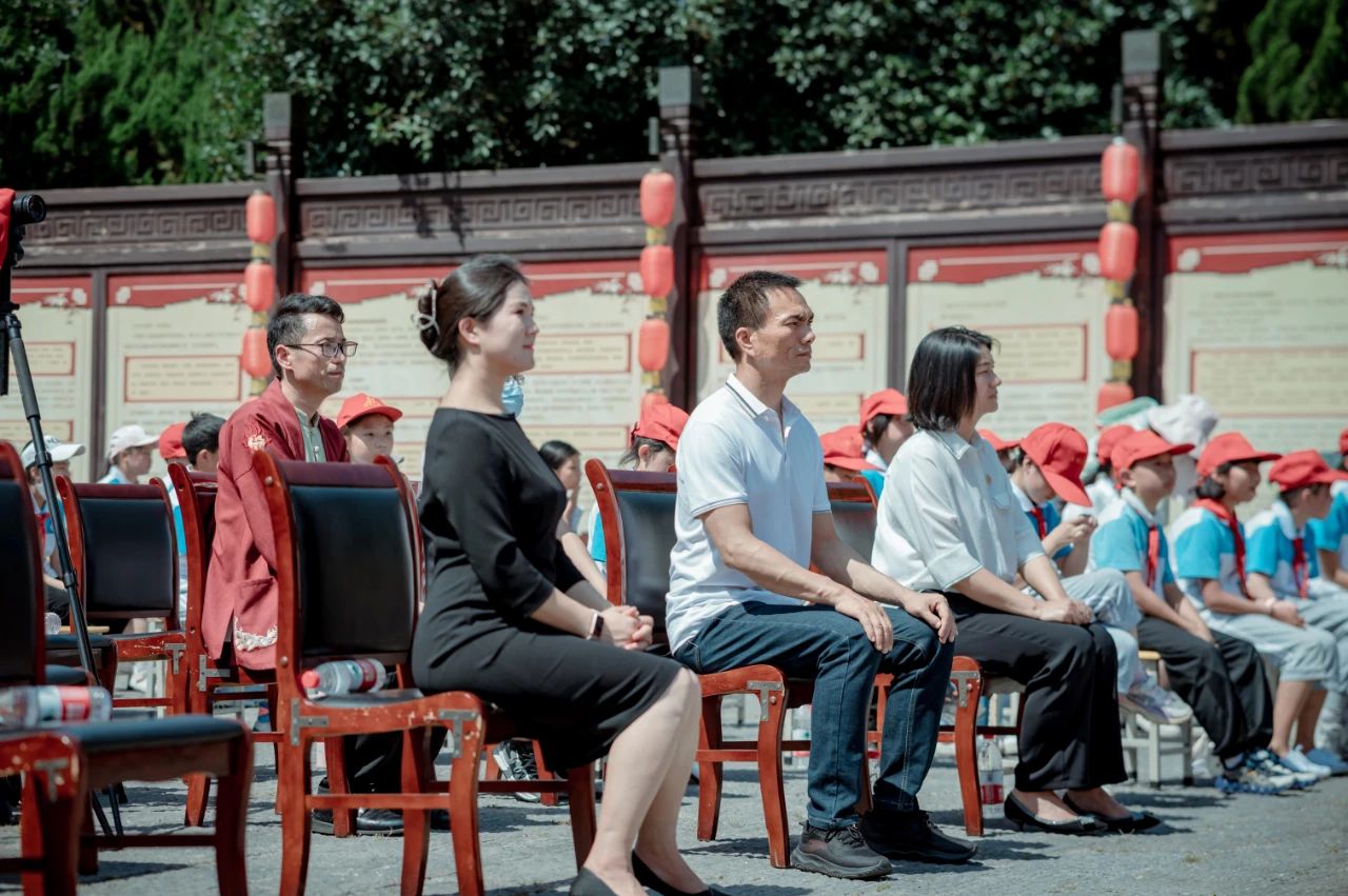 1686644662242356.jpg 1686644662242356.jpg