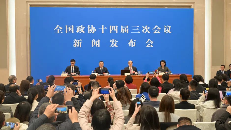 广集良策 全国政协致力于弘扬中华优秀传统文化